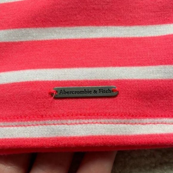 πHPπ NWOT A&F Stretch Mini Skirt - Picture 2 of 6